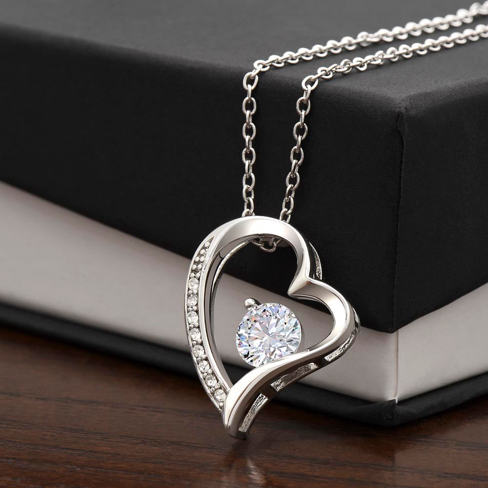 Forever Love Necklace – Meaningful Gift for Her